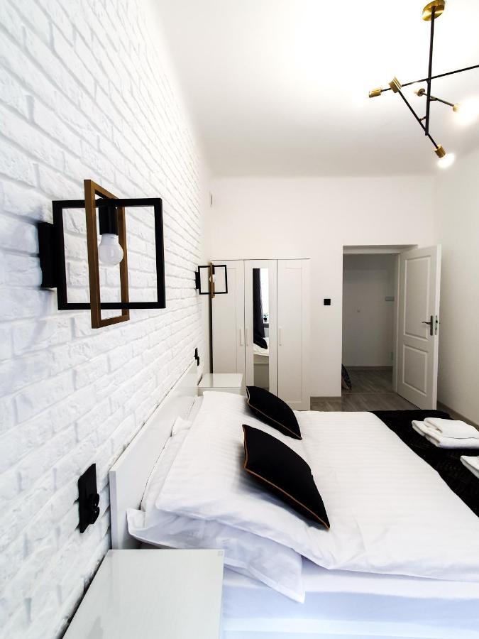 Atma Apartment - Ul. Piwna, Stare Miasto/The Old Town Варшава Екстериор снимка